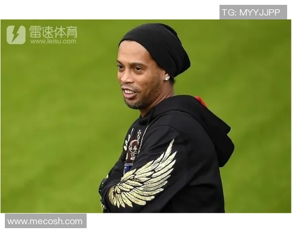 足球明星小罗因假护照事件被判入狱引发球迷热议与反思